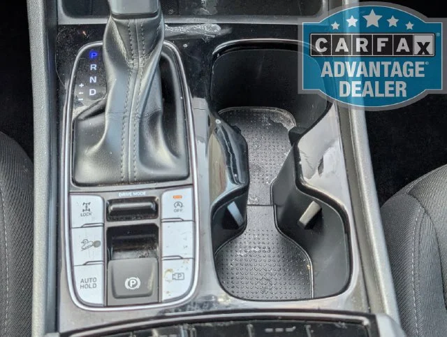 Used 2024 White Hyundai SEL image 16