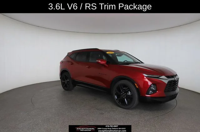 Used 2021 Red Chevrolet RS image 26