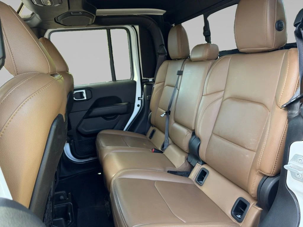 Used 2020 White Jeep Rubicon image 14