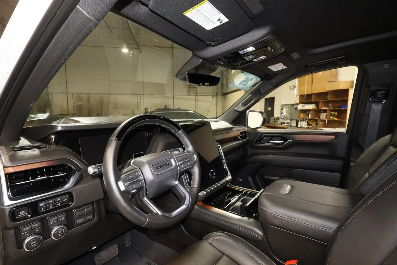 Used 2026 Glacier White Tricoat GMC Denali image 9