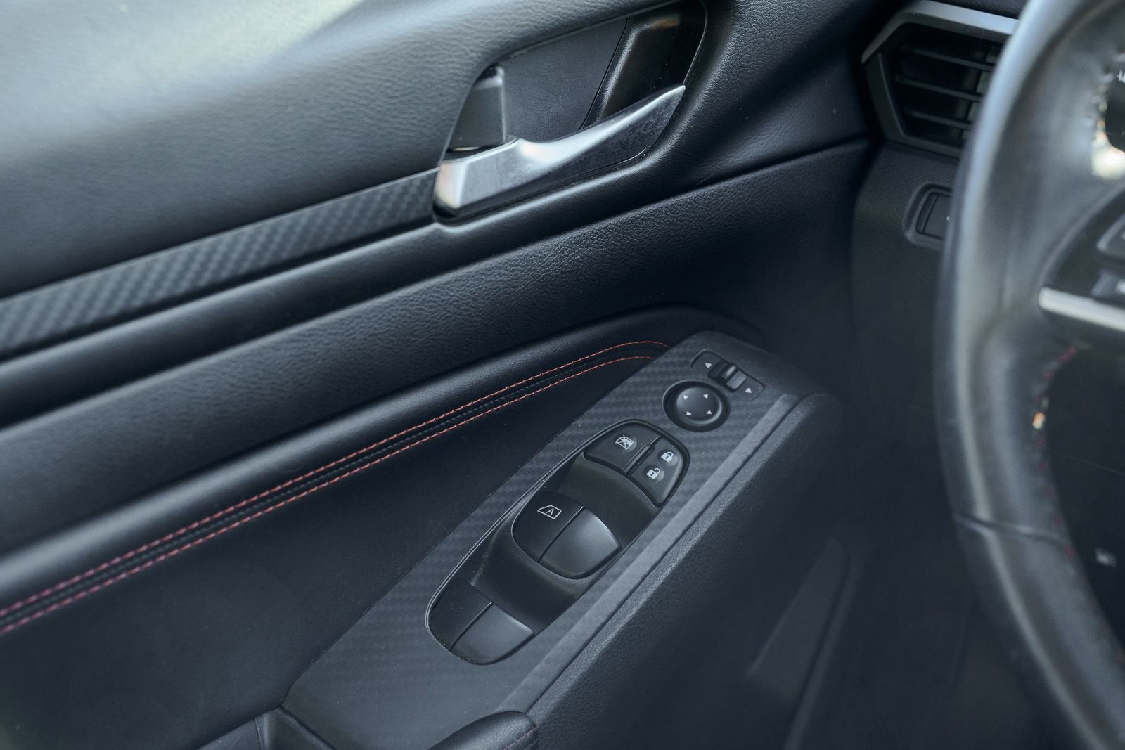 2020 Nissan Altima SR - Photo 25