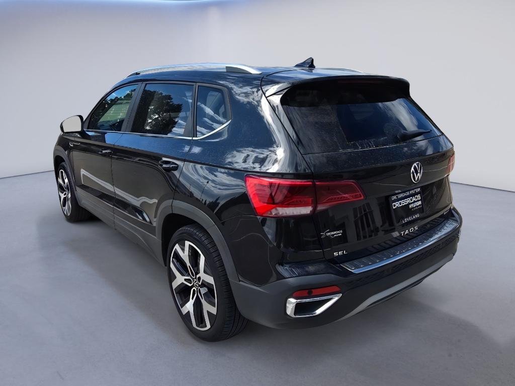 Used 2023 Deep Black Pearl Volkswagen SEL image 3
