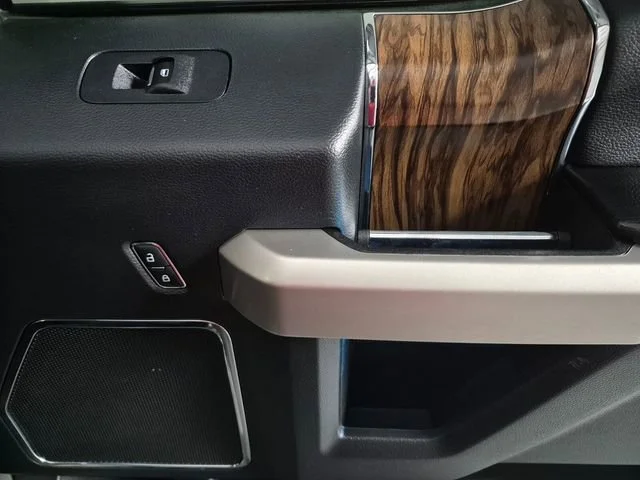 2019 Ford F-150 Lariat - Photo 33
