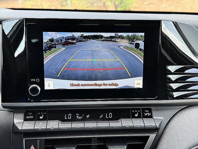 Certified Used 2025 ICE CAP Toyota  image 16