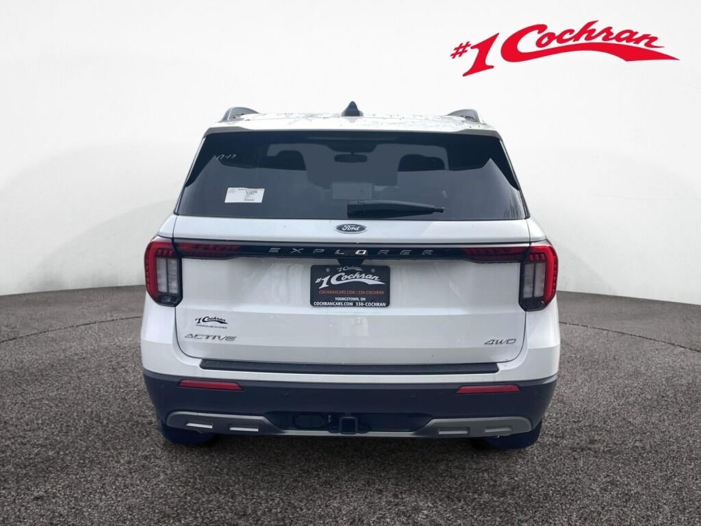 New 2026 Star White Metallic Tri-Coat Ford Active w/200A Pkg image 8