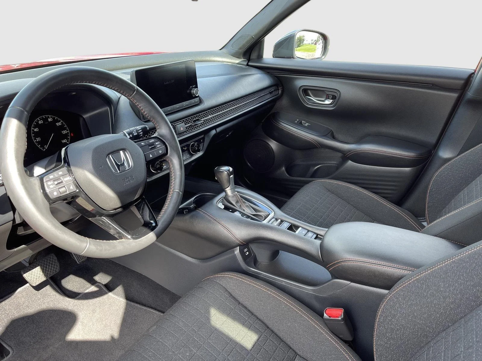 Used 2024 Milano Red Honda Sport image 4
