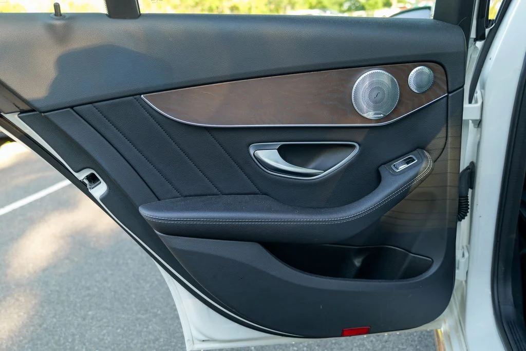 Used 2018 Polar White Mercedes-Benz C 300 image 25