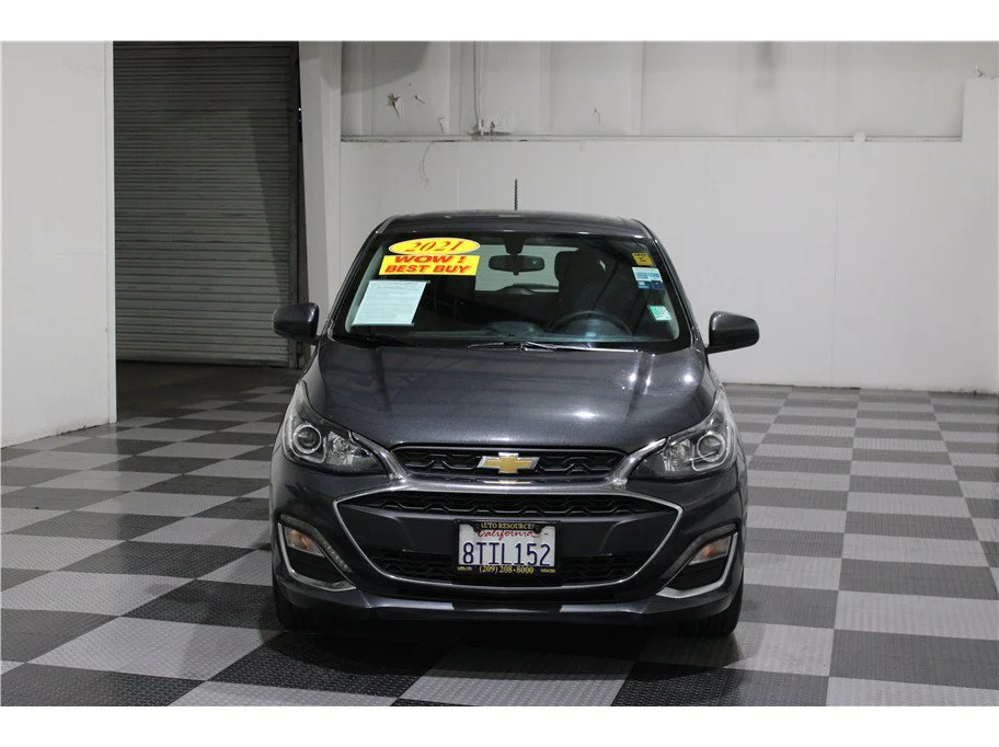 Used 2021 Nightfall Gray Chevrolet 1LT image 2
