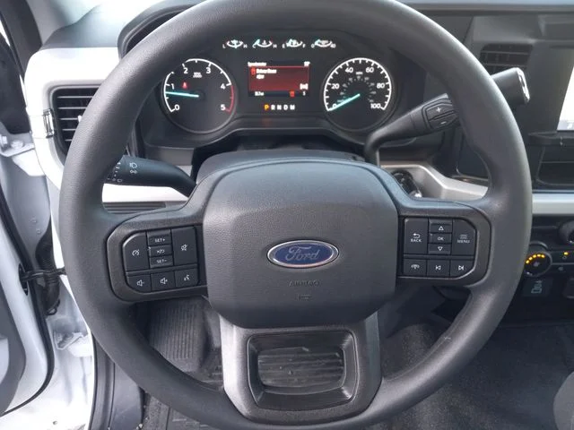 New 2025 Oxford White Ford XL image 16