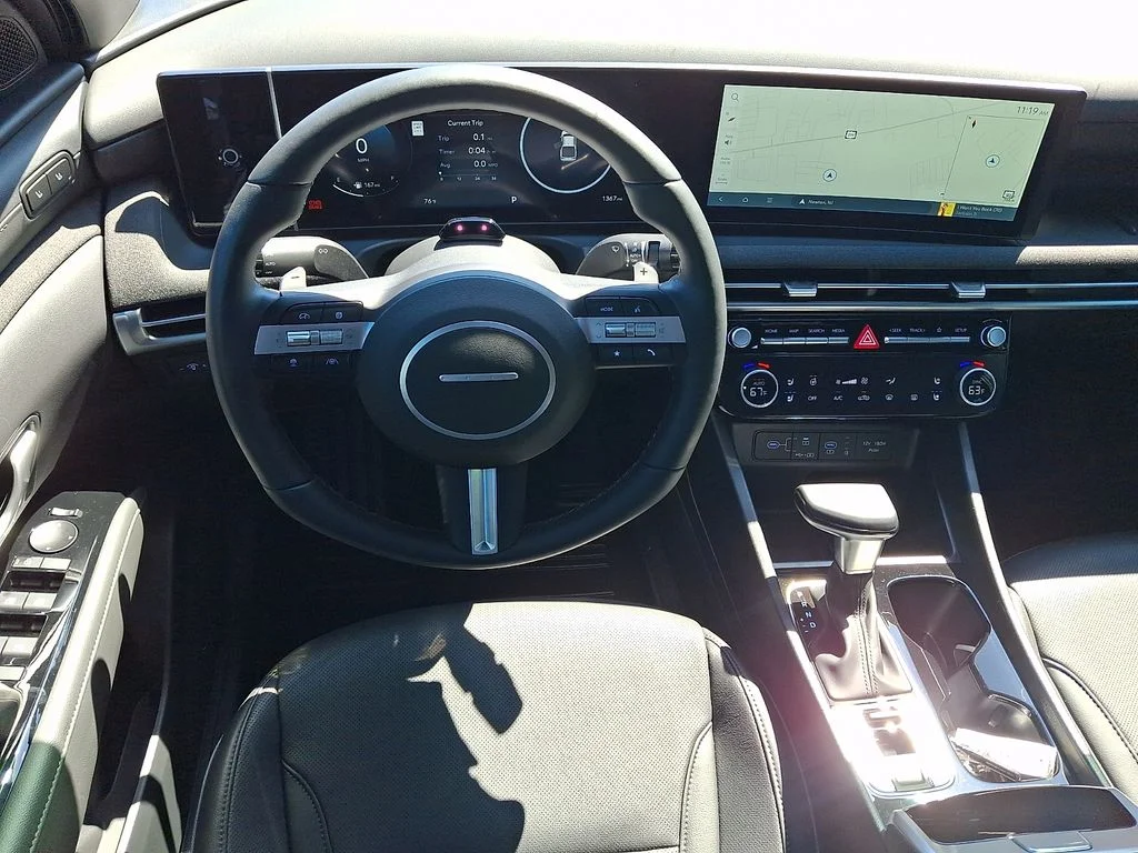 2026 Hyundai Santa Cruz Limited - Photo 11
