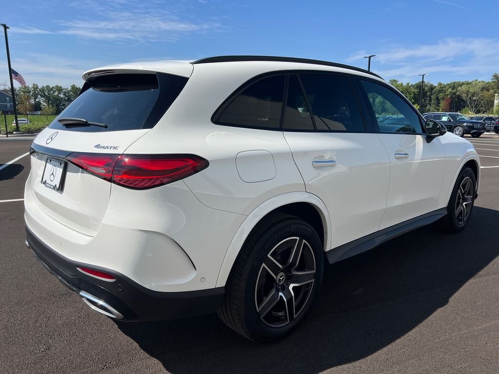 Certified Used 2025 White Mercedes-Benz GLC 300 image 9