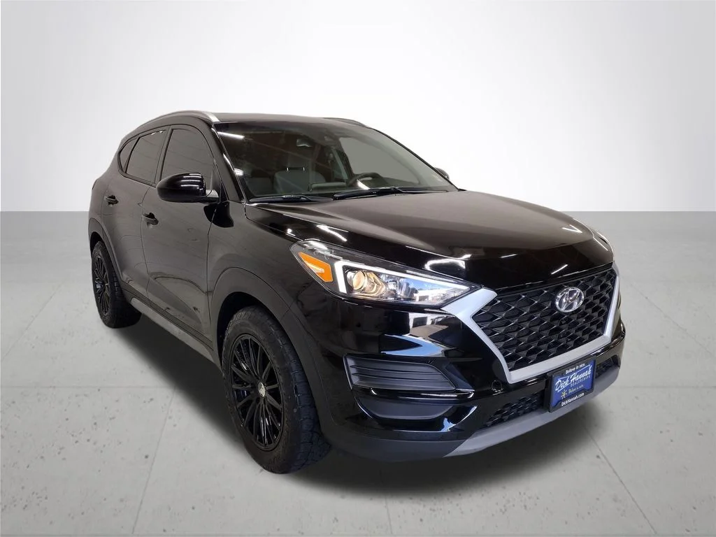 Used 2020 Black Hyundai SEL image 4