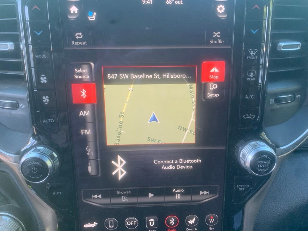 Used 2019 Black Ram Laramie image 18