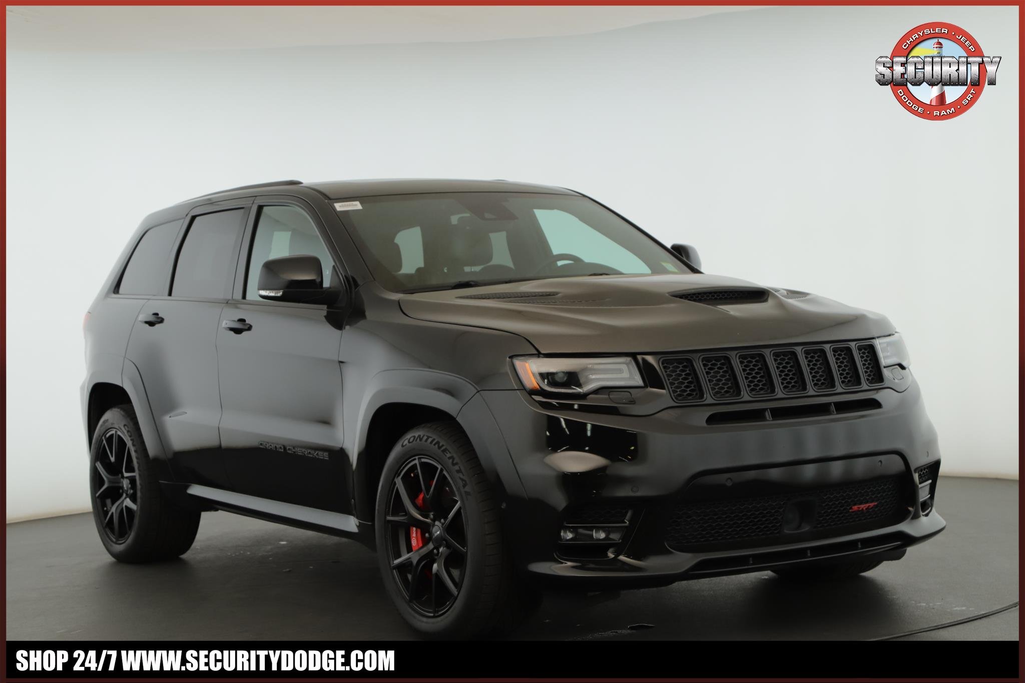 Used 2018 Diamond Black Crystal Pearlcoat Jeep SRT 4x4 image 1