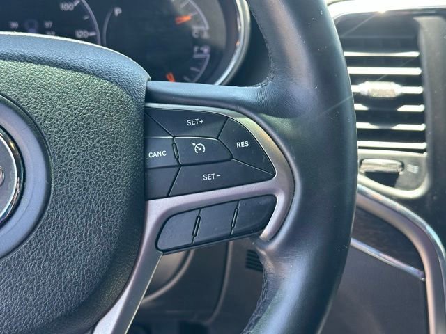 Used 2018 Black Jeep Limited 4x4 image 19
