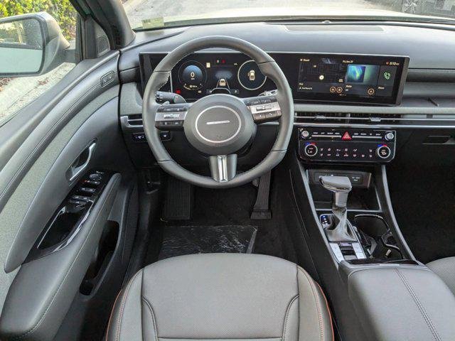 2025 Hyundai Santa Cruz Limited - Photo 16