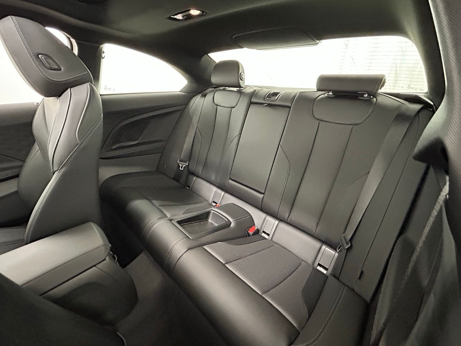2025 BMW 2 Series 230i - Photo 33