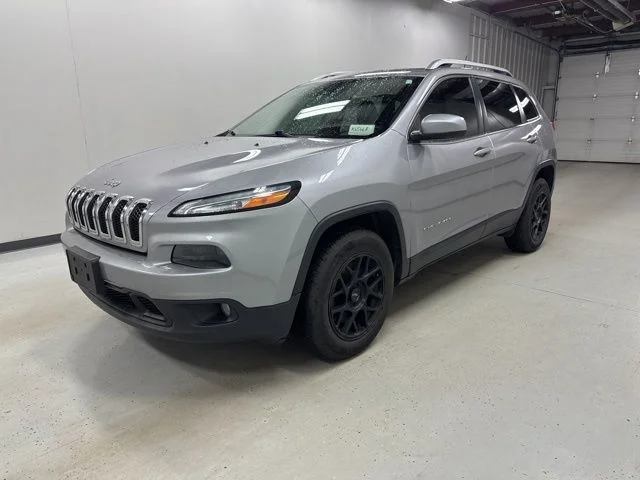 2018 Jeep Cherokee Latitude Plus 4X4's photo
