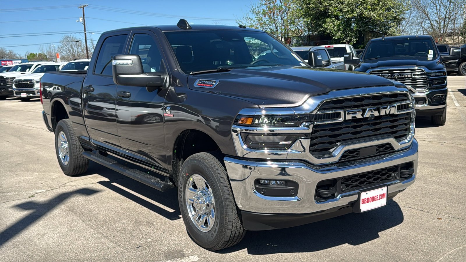 New 2026 Granite Crystal Metallic Clear-Coat Exterior Paint RAM Tradesman image 3