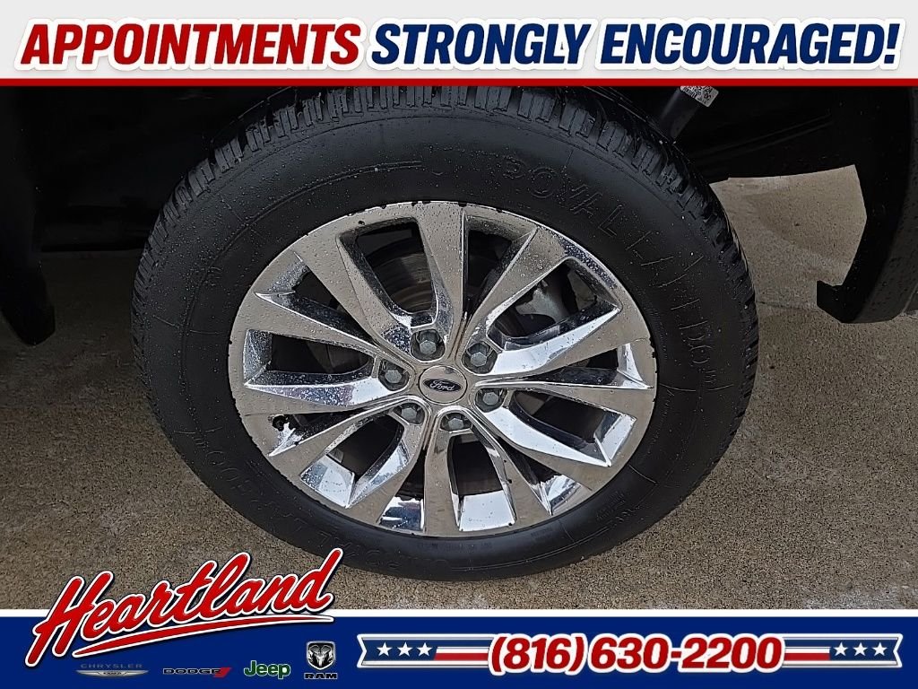 Used 2018 Black Ford Lariat image 35