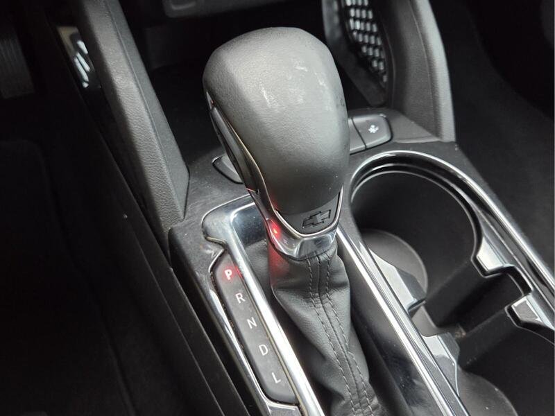 Used 2025 Marina Blue CHEVROLET FWD 4DR LT image 23