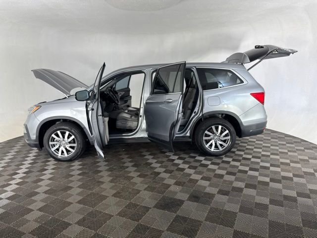 Used 2021 Gray Honda EX-L image 12