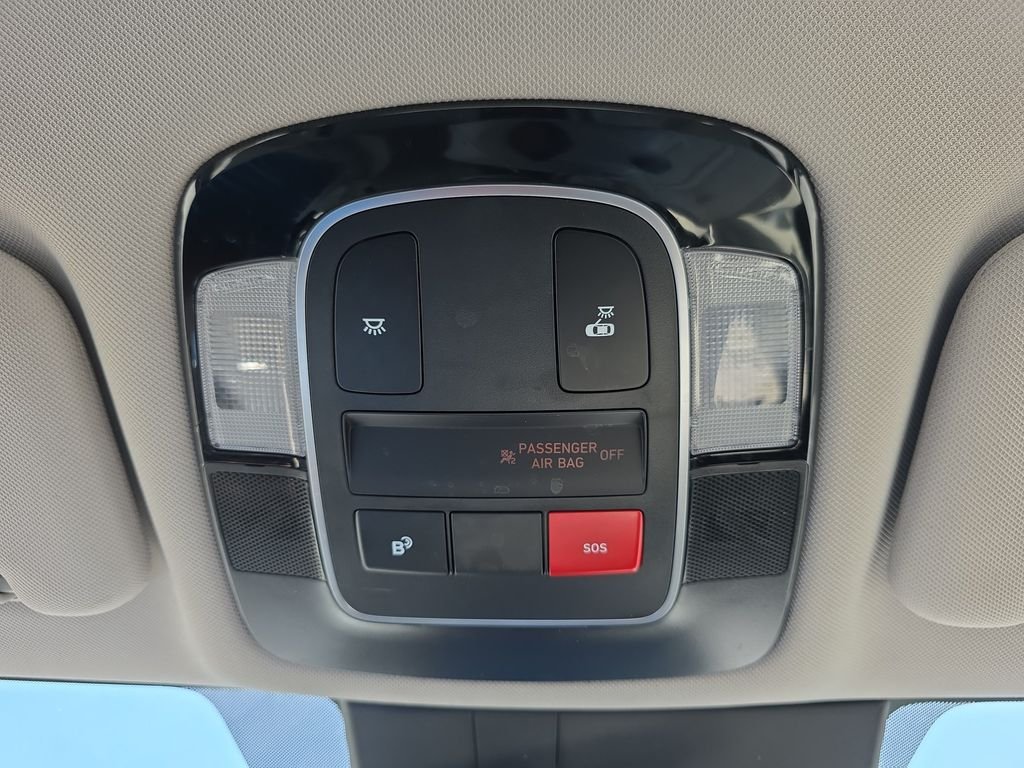 Used 2024 Carbon Blue Hyundai SEL image 28