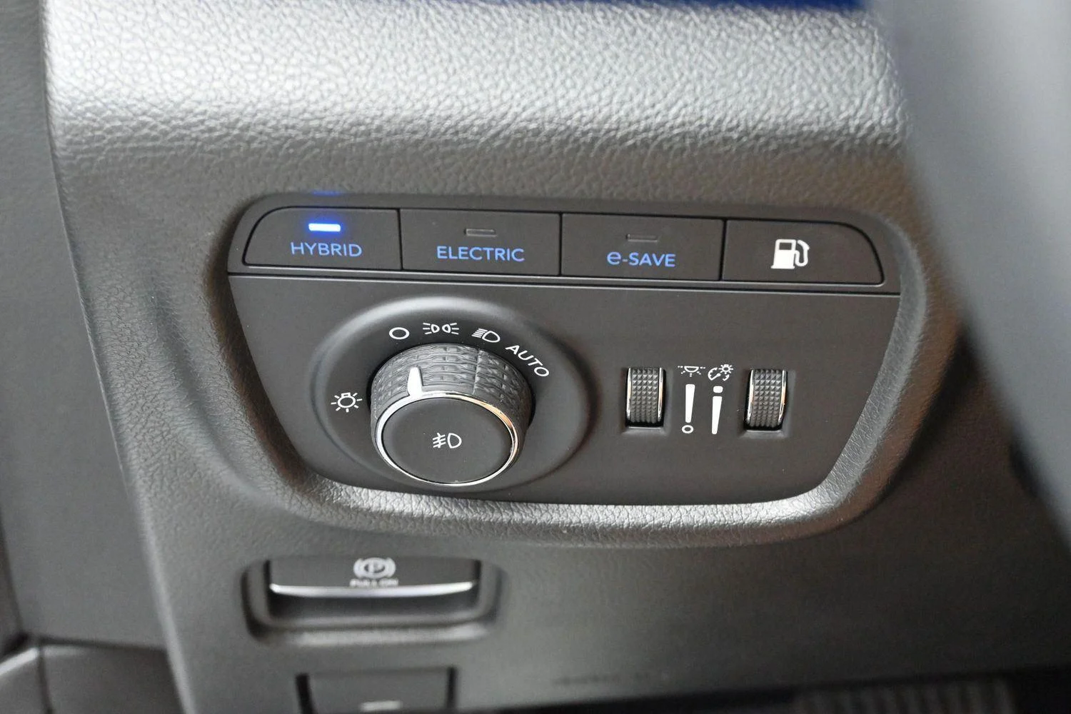 Used 2022 Bright White Clearcoat Jeep Summit image 31