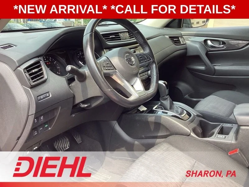 2017 Nissan Rogue SV - Photo 10