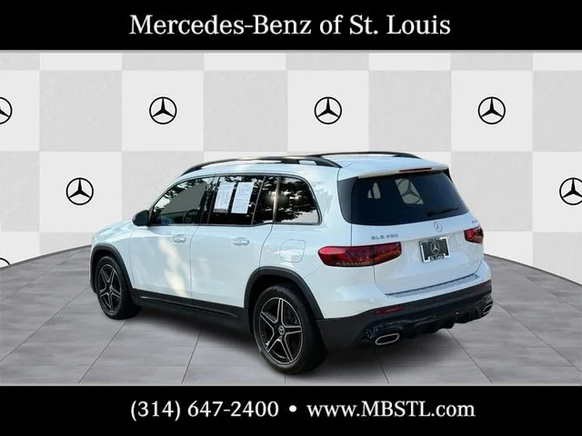 Used 2022 White Mercedes-Benz GLB 250 image 4