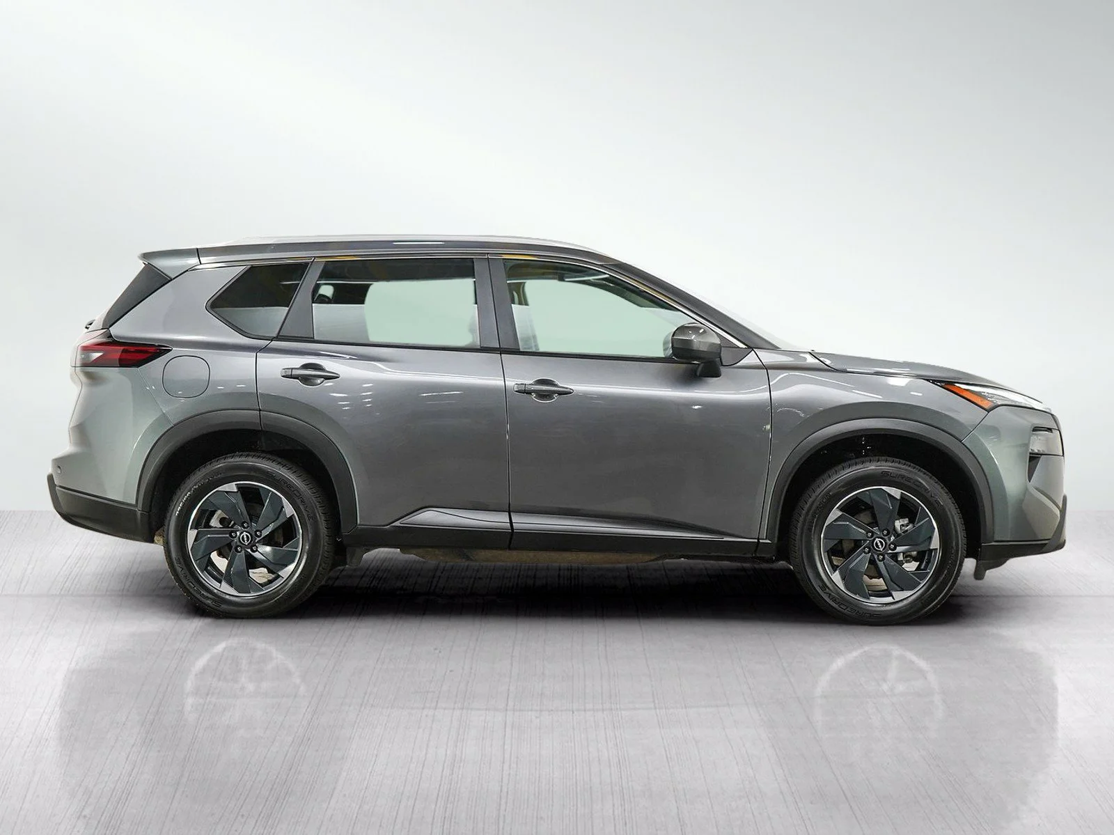 Used 2024 Gun Metallic Nissan SV image 6
