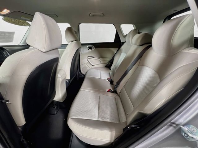 2025 Kia Soul LX - Photo 21