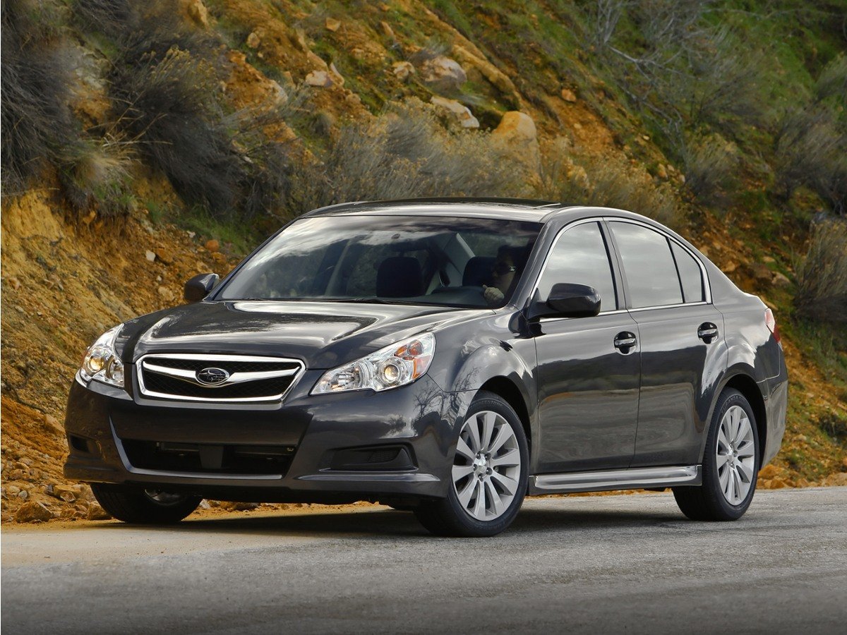 2010 Subaru Legacy 2.5i Premium CVT PZEV's photo