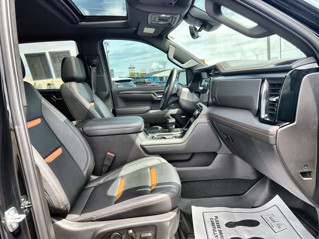 Used 2025 Onyx Black GMC AT4 image 33
