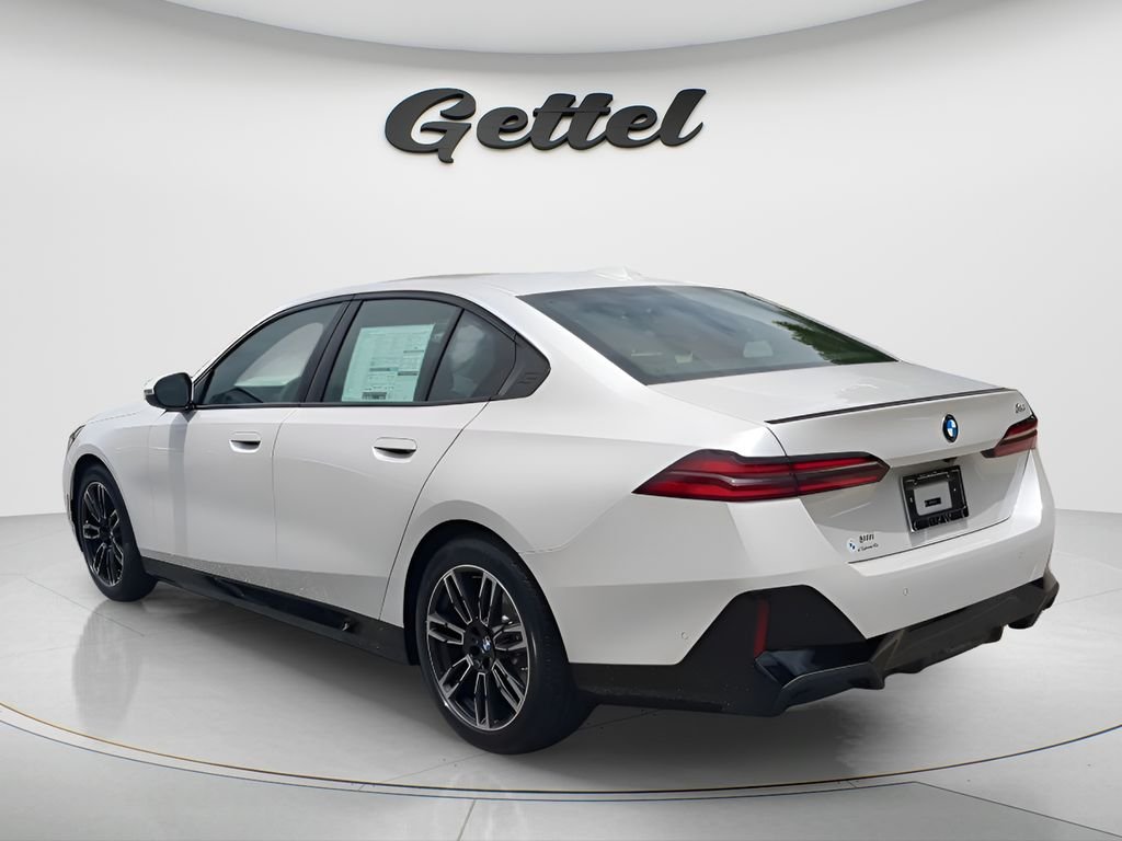 2026 BMW 5 Series 530i - Photo 7