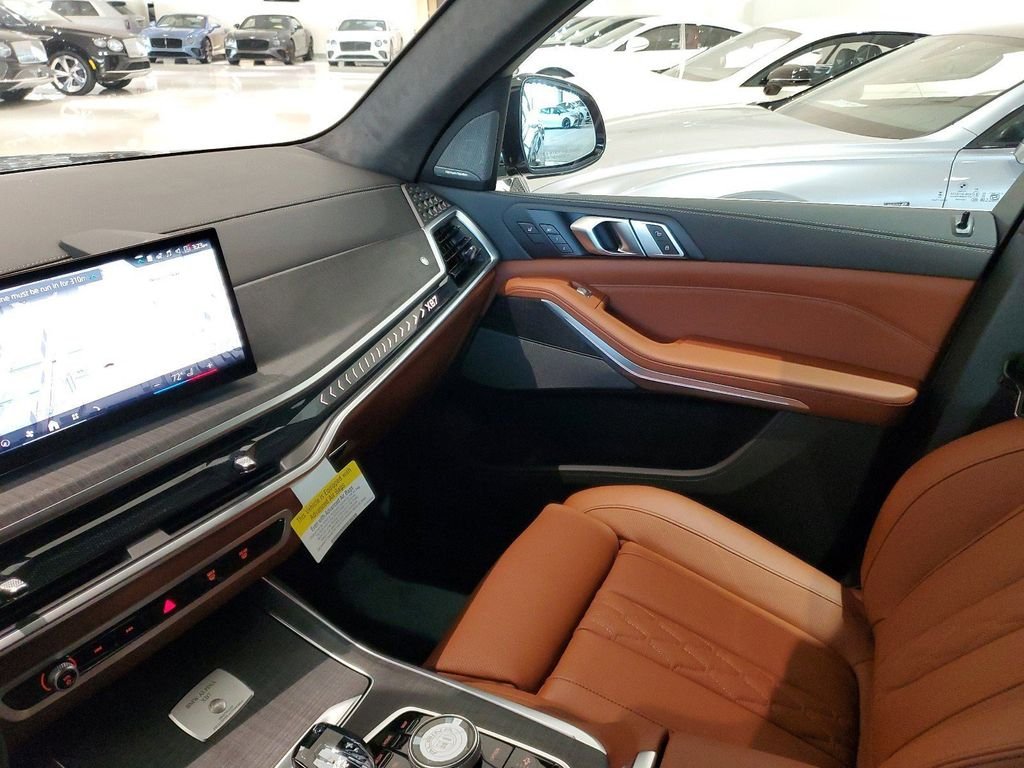 2025 BMW X7 ALPINA XB7 - Photo 20