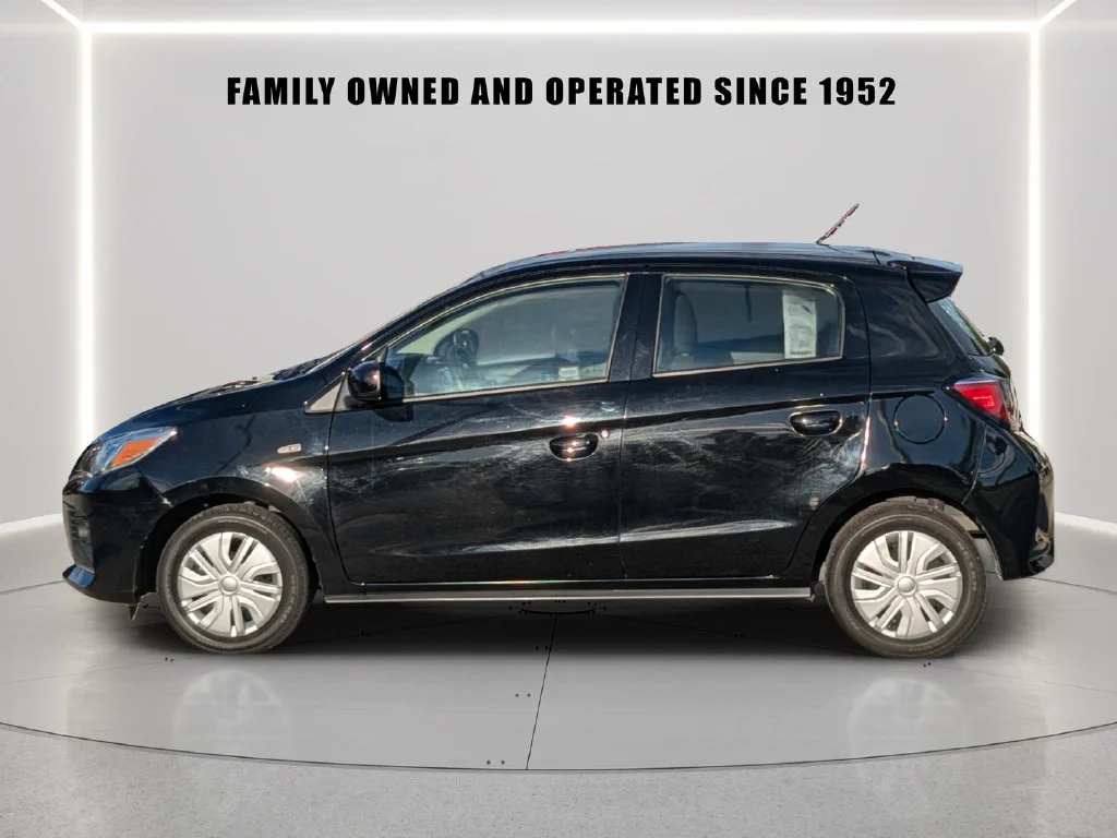 Used 2024 Black Mitsubishi LE image 3