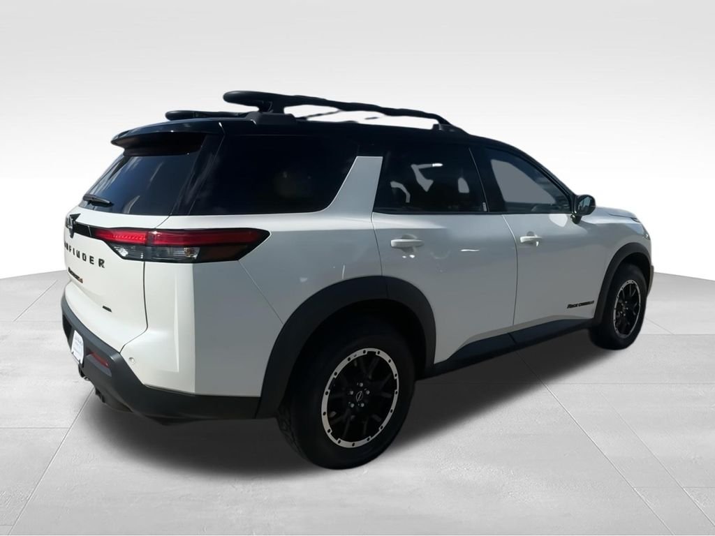 Used 2023 White Nissan Rock Creek image 8