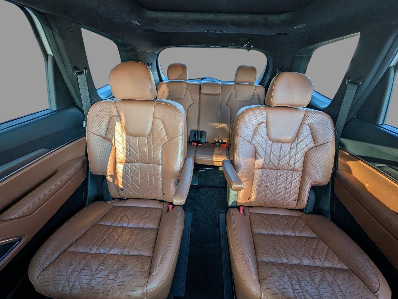 Used 2025 Glacial White Pearl Kia SX-Prestige X-Line image 31
