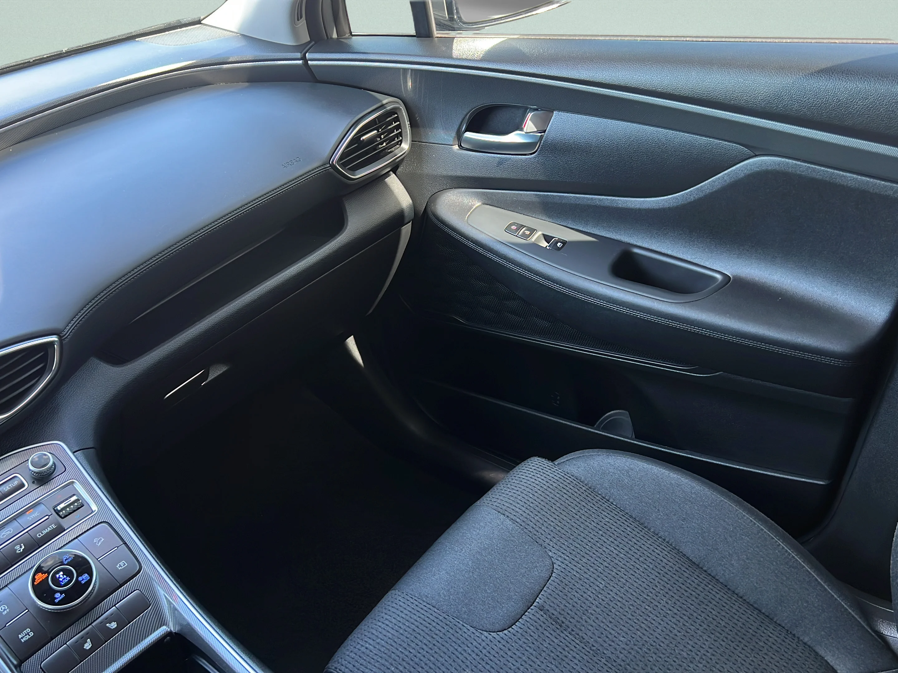 Used 2023 Hampton Gray Hyundai SEL image 13