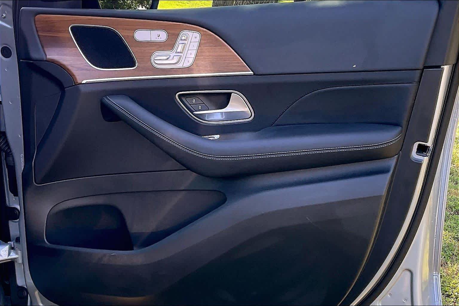 2025 Mercedes-Benz GLE GLE450 - Photo 22
