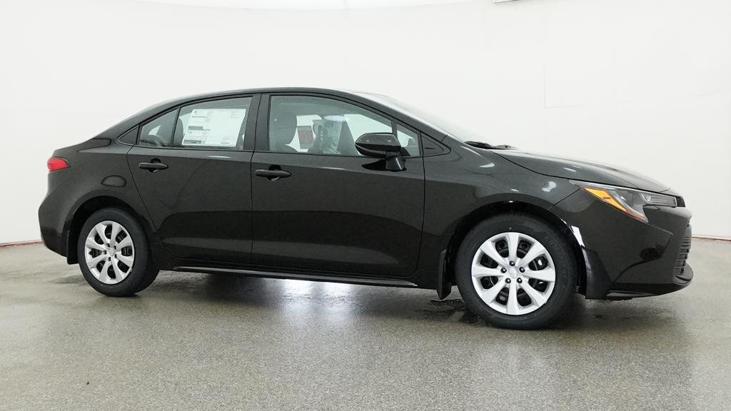 New 2027 Inked Toyota LE image 11