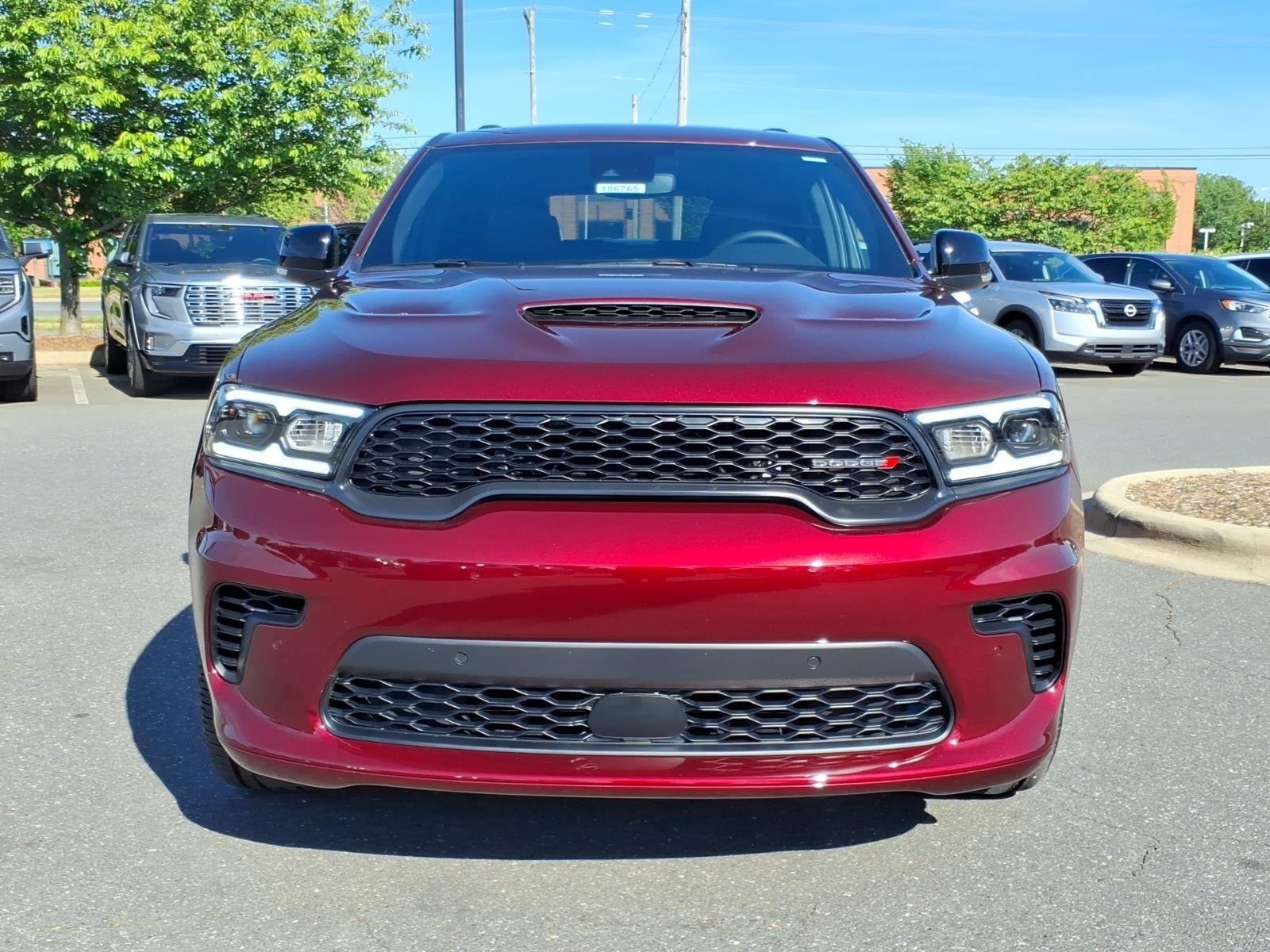 New 2026 Octane Red Pearl-Coat Exterior Paint Dodge GT Premium HEMI V8 image 14