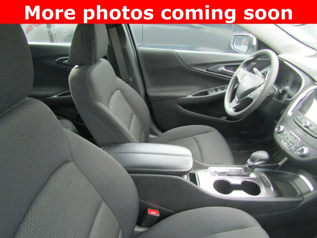 Used 2023  Chevrolet LT image 11
