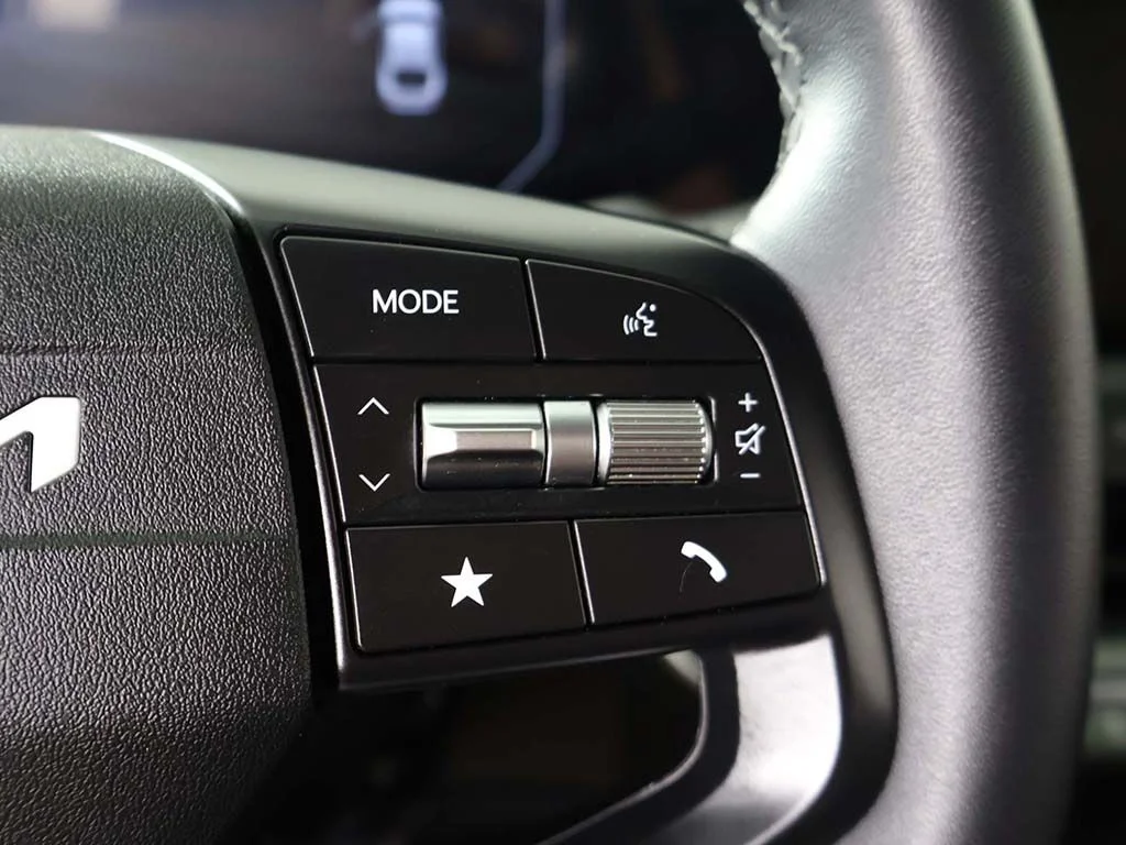 Used 2025 Gray Kia EX image 40