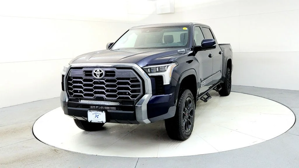 2026 Toyota Tundra Platinum - Photo 2