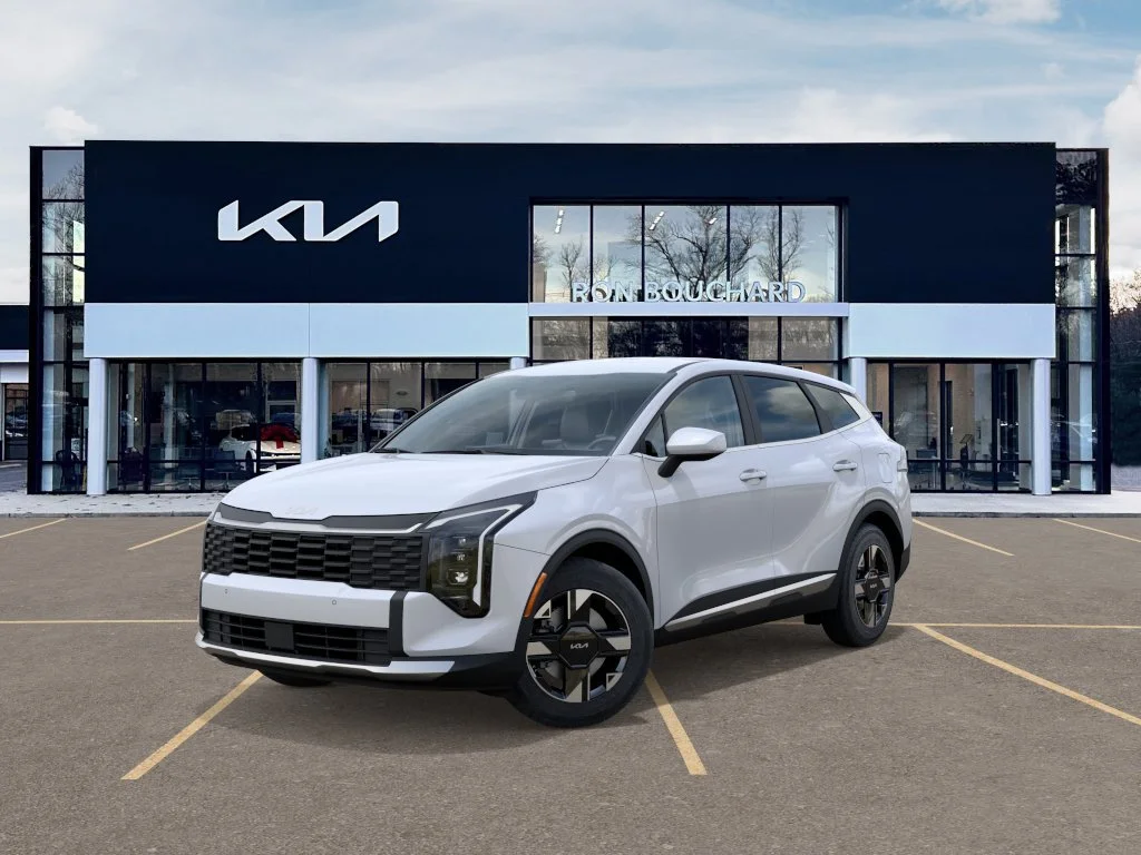 New 2027 GLACIAL WHITE PEARL Kia LX image 1