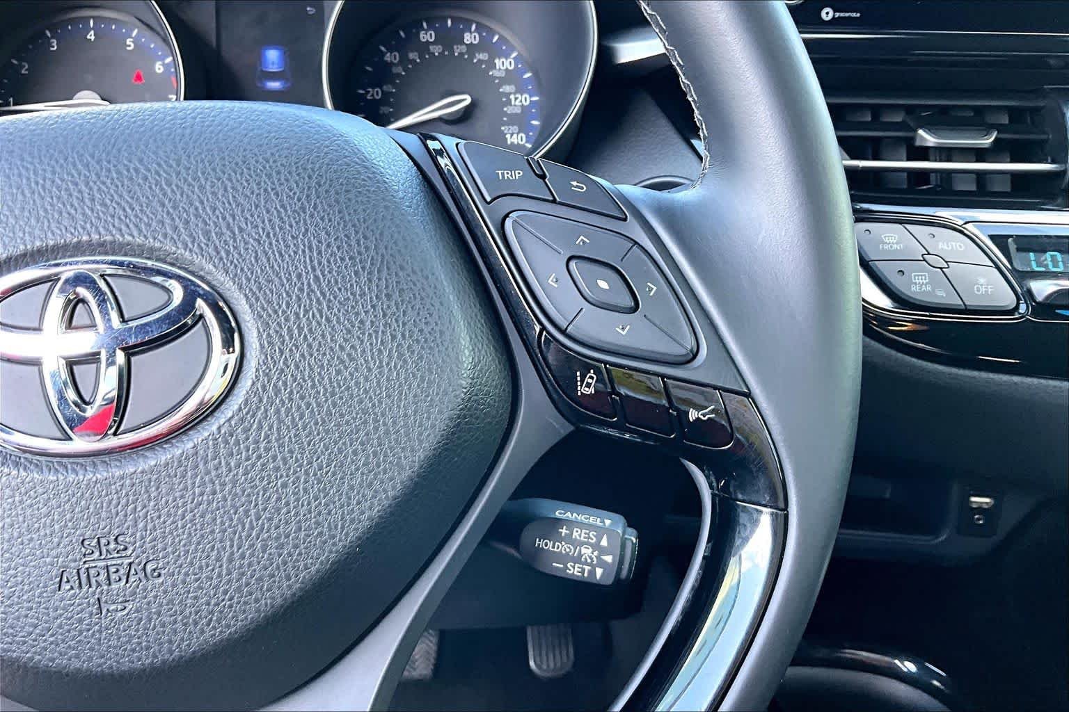 Used 2019 Ruby Flare Pearl w/Black Roof Toyota XLE image 25