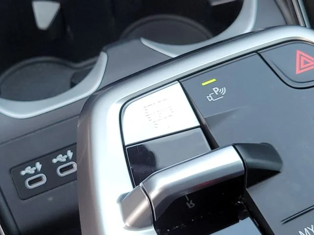 Certified Used 2024 Gray BMW xDrive28i image 26