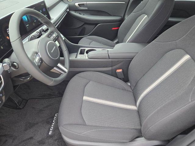 2026 Hyundai Sonata SEL - Photo 13